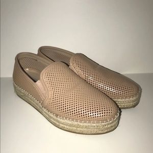 Steve Madden Size 9 Slip on Shoes